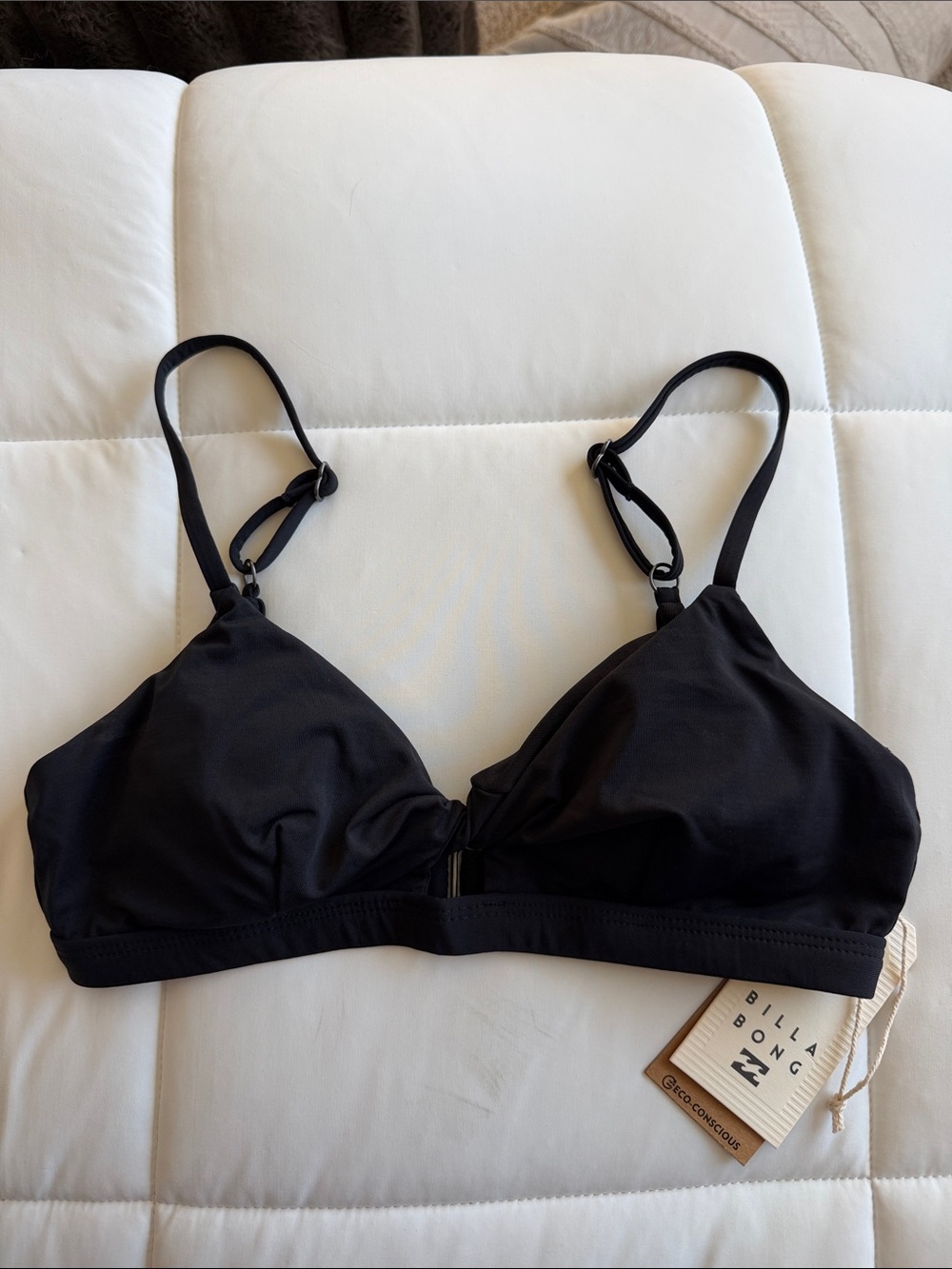 NWT Billabong Bikini Top